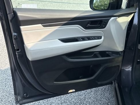 Certified 2026 Honda Odyssey EX-L image 15