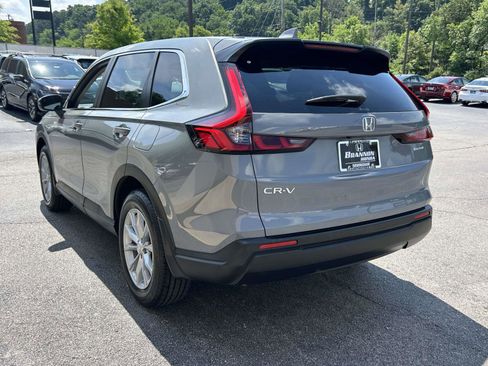 Certified 2025 Honda CR-V EX-L image 3