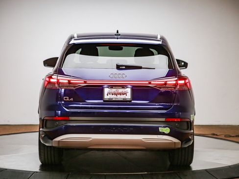 Certified 2023 Audi Q4 e-tron Premium w/ Premium Plus RWD image 3