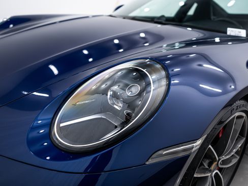 Certified 2022 Porsche 911 Carrera 4S image 26
