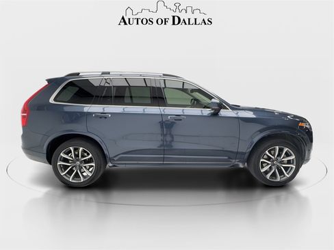 Used 2018 Volvo XC90 T5 Momentum w/ Convenience Package image 9