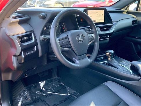 Used 2023 Lexus UX 250h AWD w/ Premium Package image 14