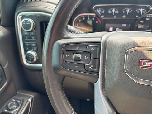 Used 2021 GMC Sierra 1500 SLT w/ SLT Premium Plus Package AWD/4WD image 26