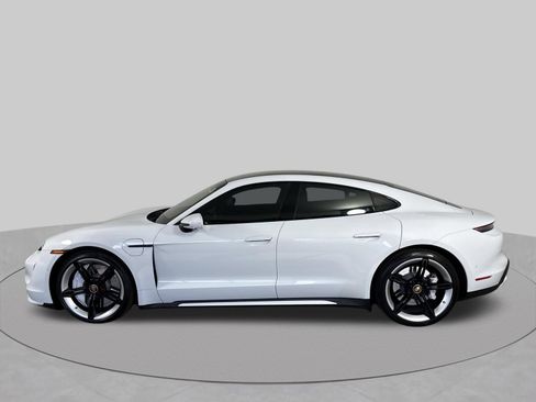 Used 2020 Porsche Taycan Turbo AWD/4WD image 28