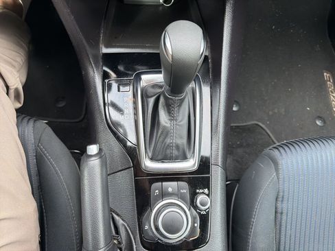 Used 2016 MAZDA MAZDA3 i Sport w/ Preferred Equipment Package image 16