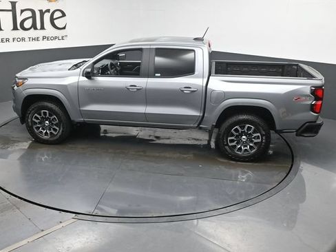 Used 2026 Chevrolet Colorado Z71 w/ Technology Package AWD/4WD image 41