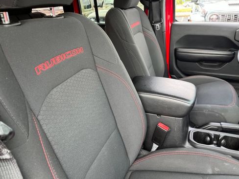Used 2021 Jeep Wrangler Unlimited Rubicon AWD/4WD image 49