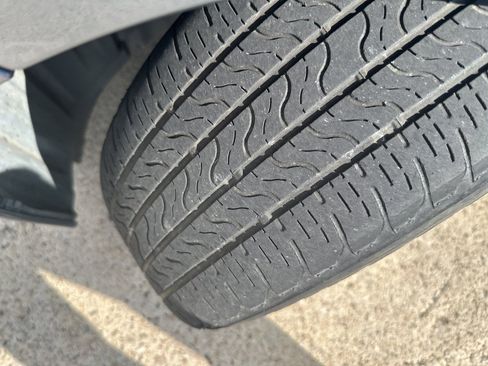 Used 2022 Toyota Corolla LE image 9