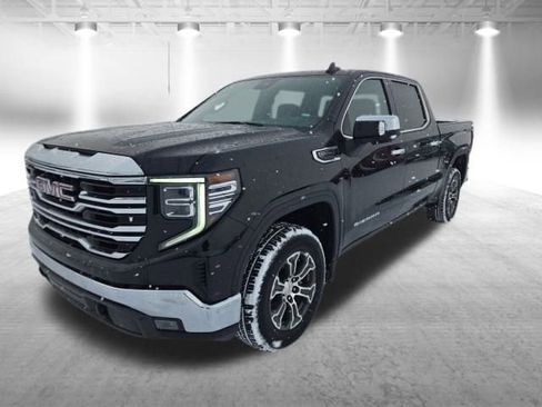 Used 2025 GMC Sierra 1500 SLT image 6