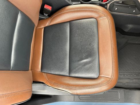 Used 2024 Ford Bronco Outer Banks image 23