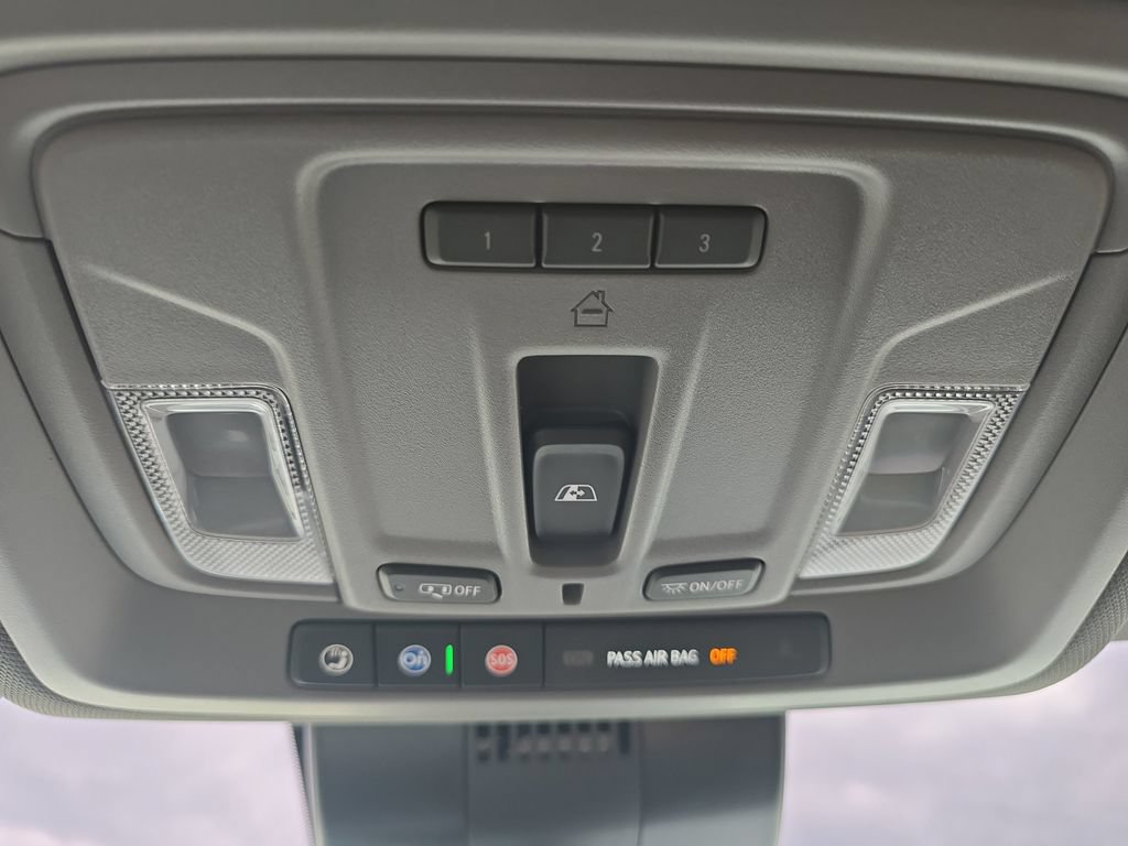 Used 2026 Chevrolet Silverado 1500 LT Trail Boss w/ LT Trail Boss Premium Package AWD/4WD image 37