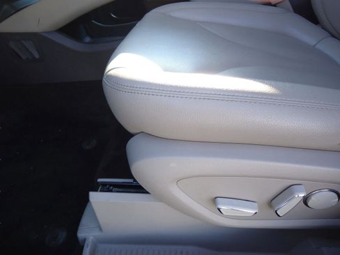 Used 2022 Lincoln Nautilus AWD w/ Premium Package image 24