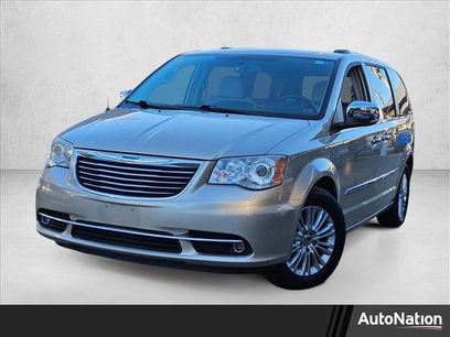 Used 2012 Chrysler Town & Country Limited w/ Luxury Group