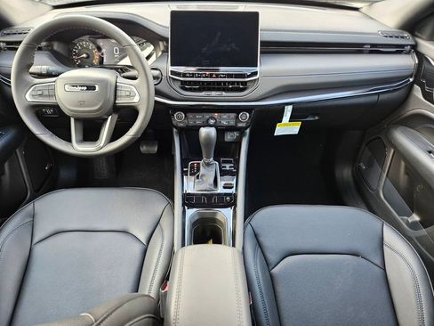 New 2025 Jeep Compass Limited w/ Sun & Sound Group image 12