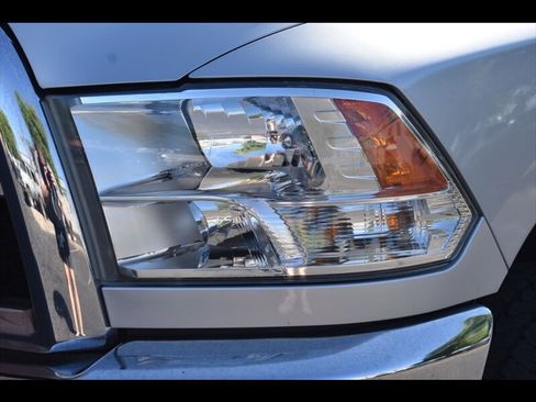 Used 2015 RAM 2500 SLT image 44