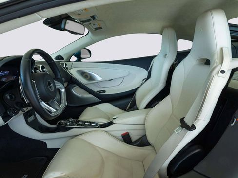 Used 2023 McLaren GT image 11