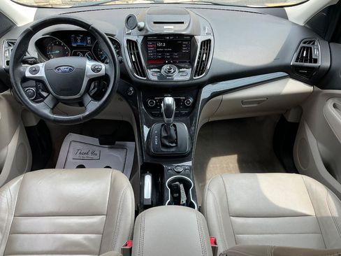 Used 2014 Ford Escape Titanium FWD image 17