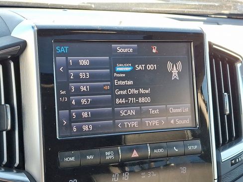 Used 2021 Toyota Land Cruiser image 18