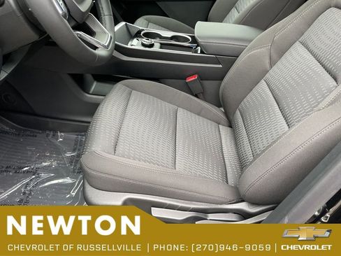 New 2026 Chevrolet Equinox LT FWD image 8