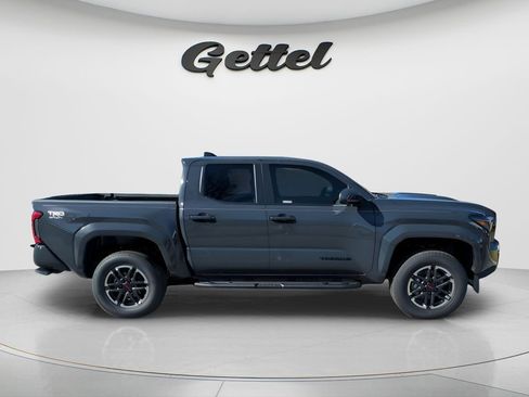 New 2025 Toyota Tacoma TRD Sport image 4