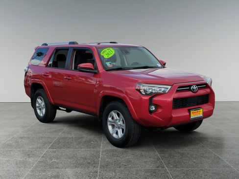Used 2023 Toyota 4Runner SR5 image 7