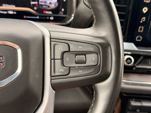 Used 2025 GMC Sierra 1500 SLT RWD image 25