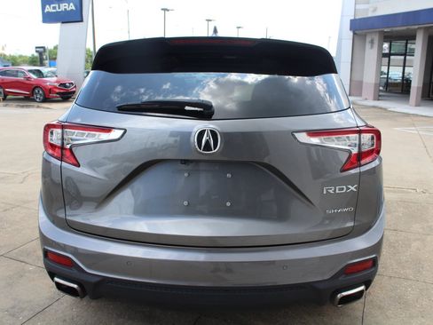 Used 2023 Acura RDX AWD w/ Advance Package image 6