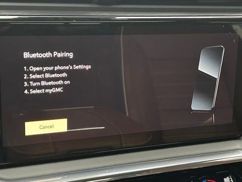 Used 2025 GMC Sierra 2500 Denali Ultimate image 4