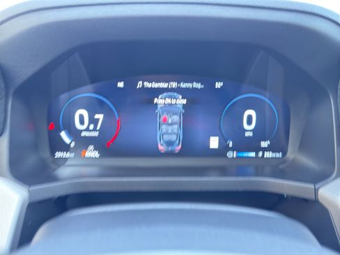 Used 2025 Ford Explorer Active w/ Active Comfort Package image 15