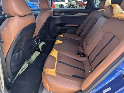 Used 2023 Kia K5 GT image 11