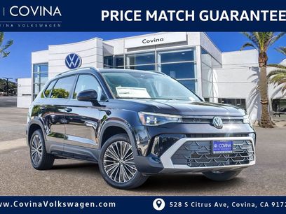 New 2025 Volkswagen Taos SE