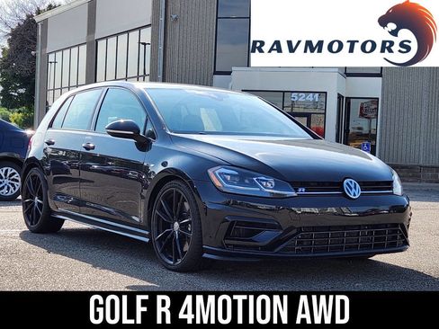 Used 2019 Volkswagen Golf R 4-Door image 5