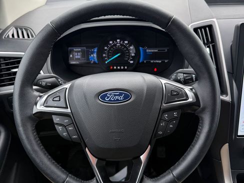 Used 2024 Ford Edge SEL w/ Convenience Package image 13