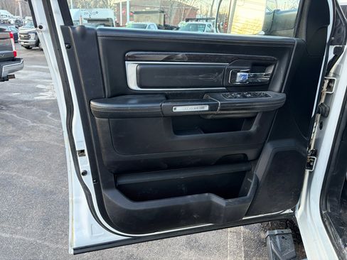 Used 2017 RAM 2500 Limited image 20