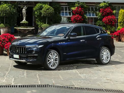 Used 2019 Maserati Levante GTS image 1