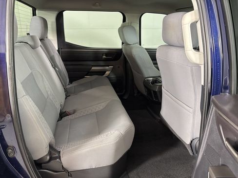 Used 2022 Toyota Tundra SR5 w/ Convenience Package RWD image 19