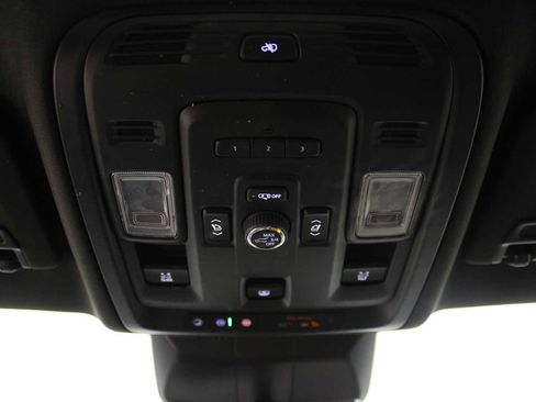 Certified 2024 Cadillac Escalade Sport w/ LPO, ONYX Package image 33