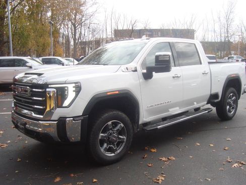 New 2026 GMC Sierra 2500 SLT w/ SLT Premium Package image 1