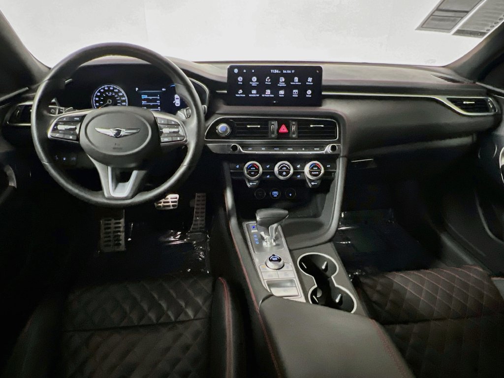 Used 2022 Genesis G70 3.3T RWD image 27