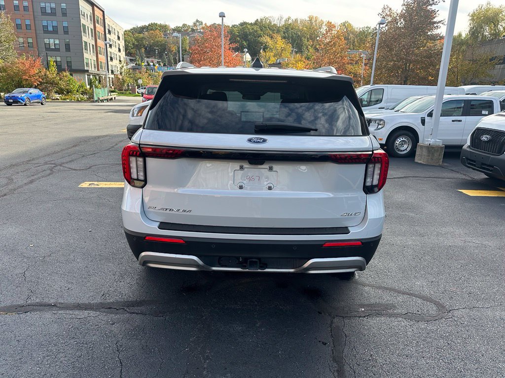 Used 2026 Ford Explorer Platinum w/ LUX Leather Package AWD/4WD image 6