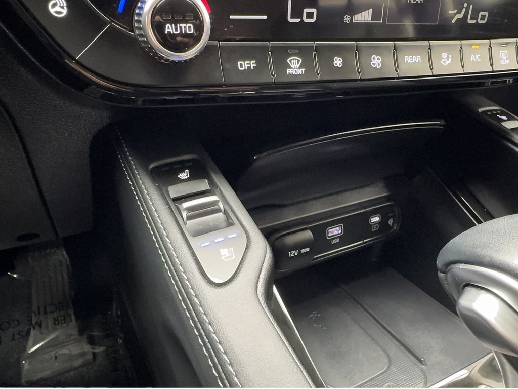 Used 2024 Kia Telluride EX w/ EX Captain's Chair Package AWD/4WD image 50