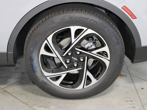 New 2026 Lincoln Nautilus Premier w/ Equipment Group 102A image 15