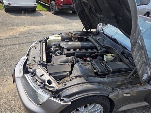 Used 2001 BMW Z3 2.5i RWD image 27