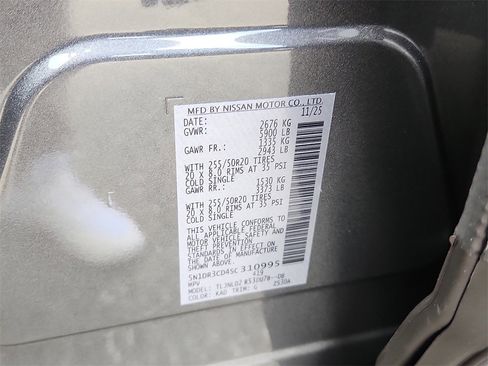 New 2025 Nissan Pathfinder SL image 10