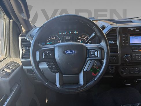 Used 2018 Ford F150 XLT w/ Equipment Group 301A Mid image 12
