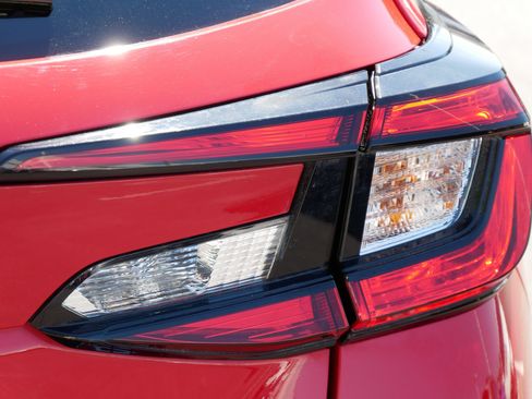 Certified 2024 Subaru Crosstrek 2.0i Premium AWD/4WD image 17