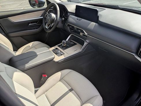 Used 2026 MAZDA CX-90 3.3 Turbo w/ Preferred Package image 37