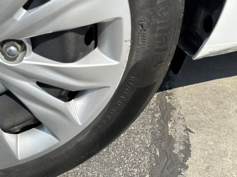 Used 2022 Hyundai Accent SE FWD image 12