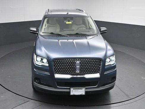 Certified 2023 Lincoln Navigator Reserve AWD/4WD image 47