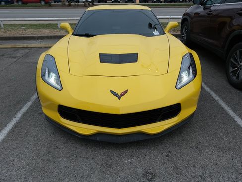 Used 2019 Chevrolet Corvette Grand Sport w/ Carbon Flash Badge Package image 2